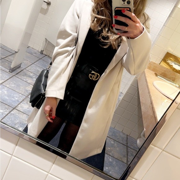 Meet your Posher, Audri - Picture 4 of 5